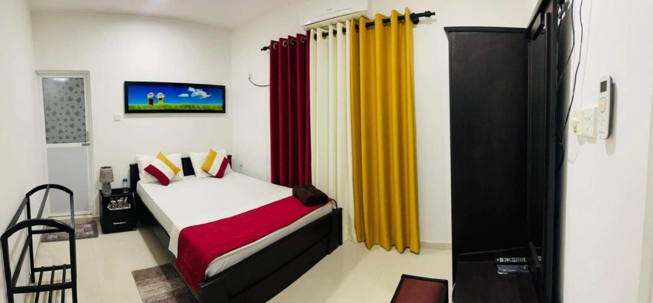 Hotel Funwhales Rest House Negombo Exteriér fotografie